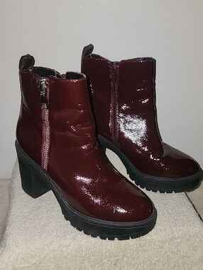 Steve Madden Women's Burgundy Patent Chunky Heel Booties